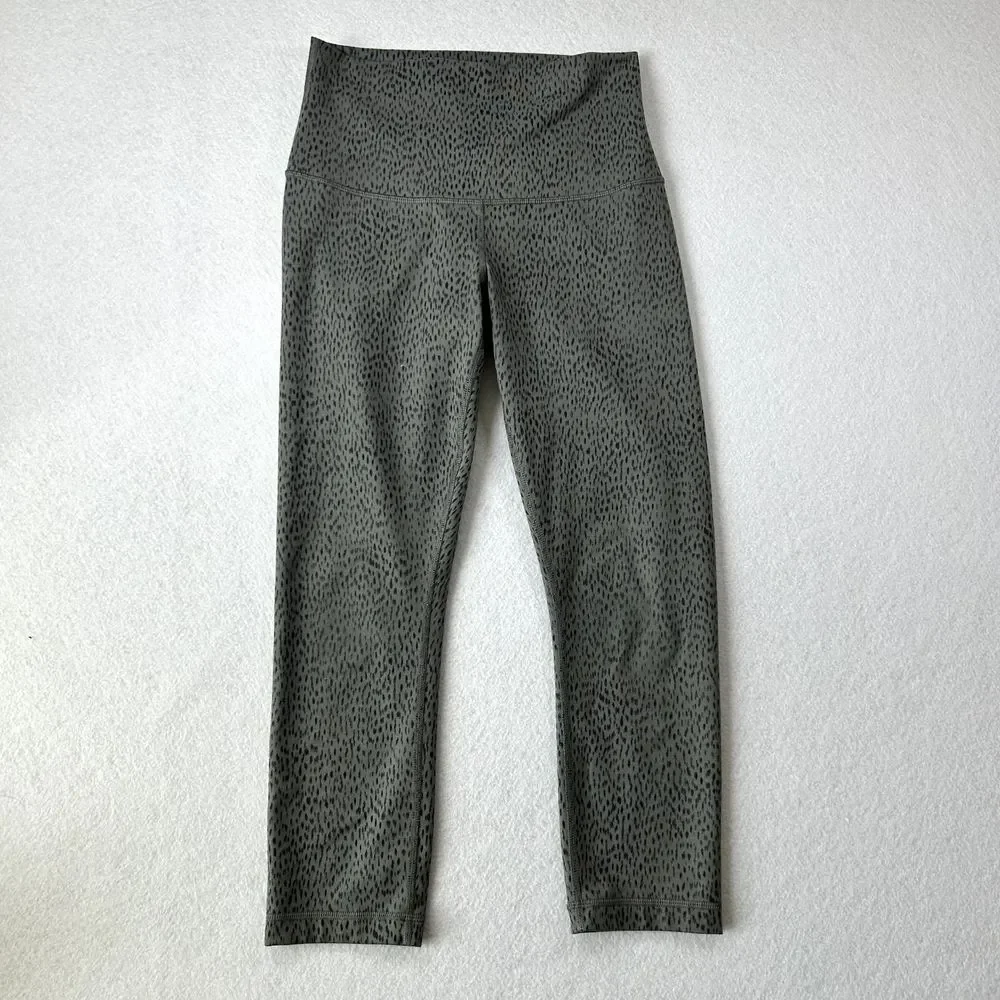 Lululemon Leggings Sz 6 (No Tag) Gray Wunder Under Crop Roll Down Dottie Dash